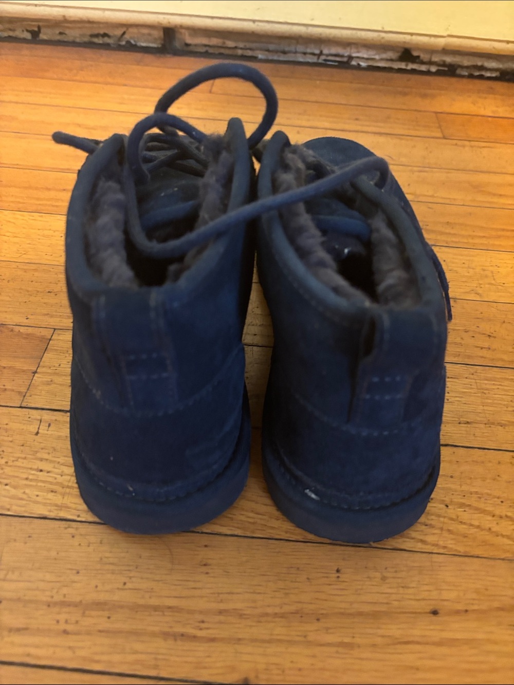 UGG Men's Navy Suede Lace-Up Fleece-Lined Boots - Picture 3 of 5